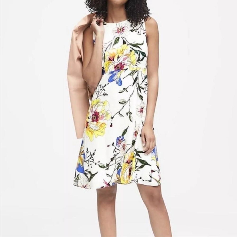 NWT Banana Republic Floral Shift Dress‎ Daisy Yellow, sz 8